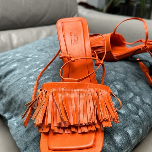 New Zara Fringed Orange High Heel Leather Sandals - Picture 6 of 8